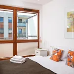 Strzelcow 2-bedroom By Bookinghost Apartman