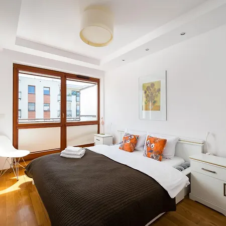 Strzelcow 2-bedroom By Bookinghost Апартаменты Варшава